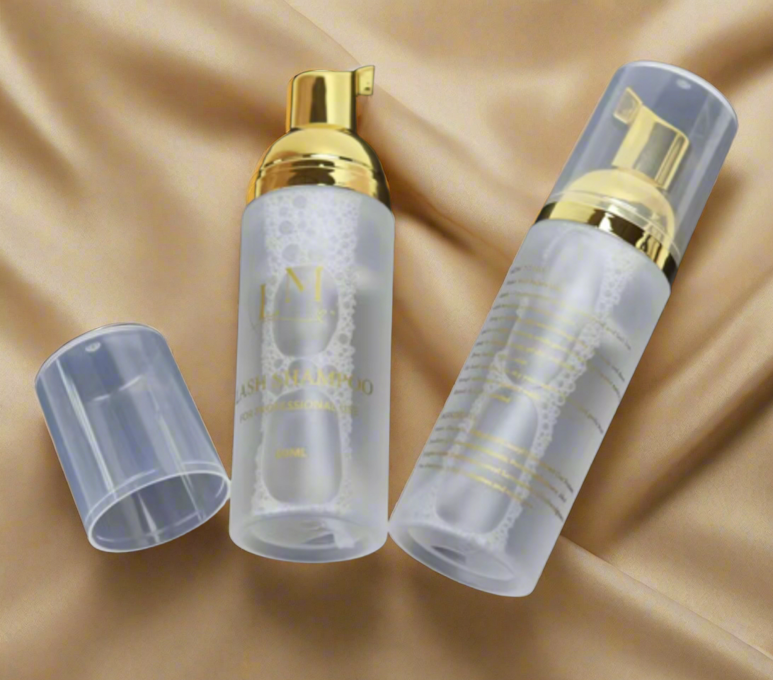 Lash shampoo