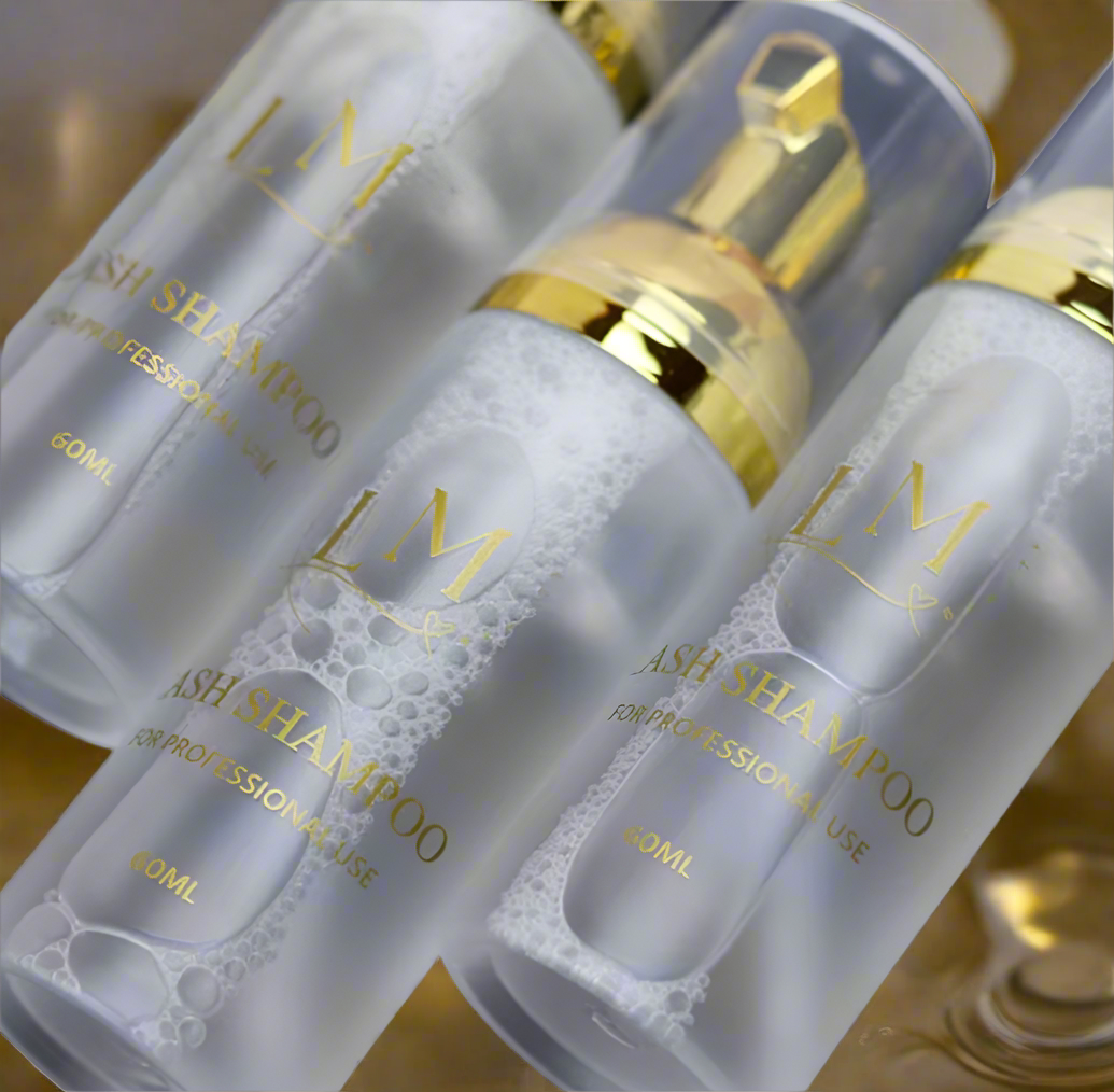 Lash shampoo